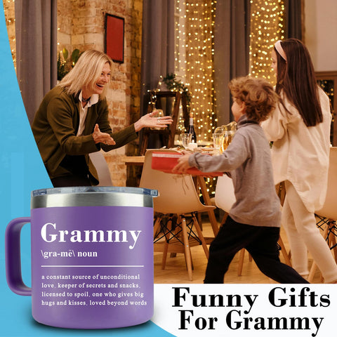 Detalle de la tapa deslizante de la taza WECACYD Grammy para viaje seguro.