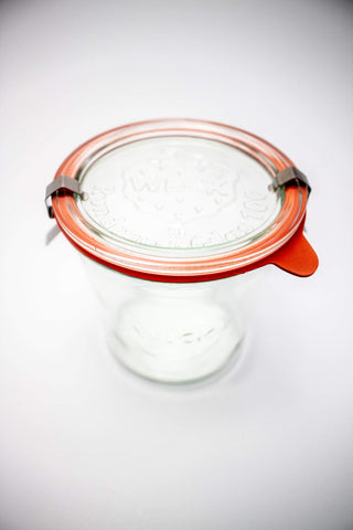 Cierre hermético WECK para conservar frescura de alimentos.