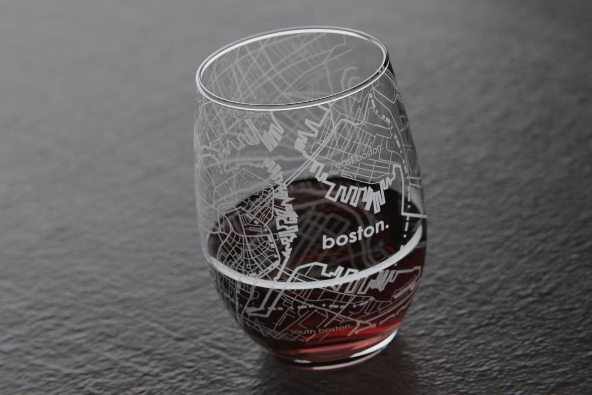Well Told grabado láser de mapa en vaso 15 oz, acabado claro y elegante.
