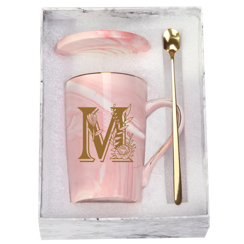 Taza WENSSY cerámica con letra M y flor ideal para empezar la mañana