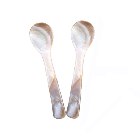 Cucharas Wenplus para caviar con mango café y acabado artesanal.