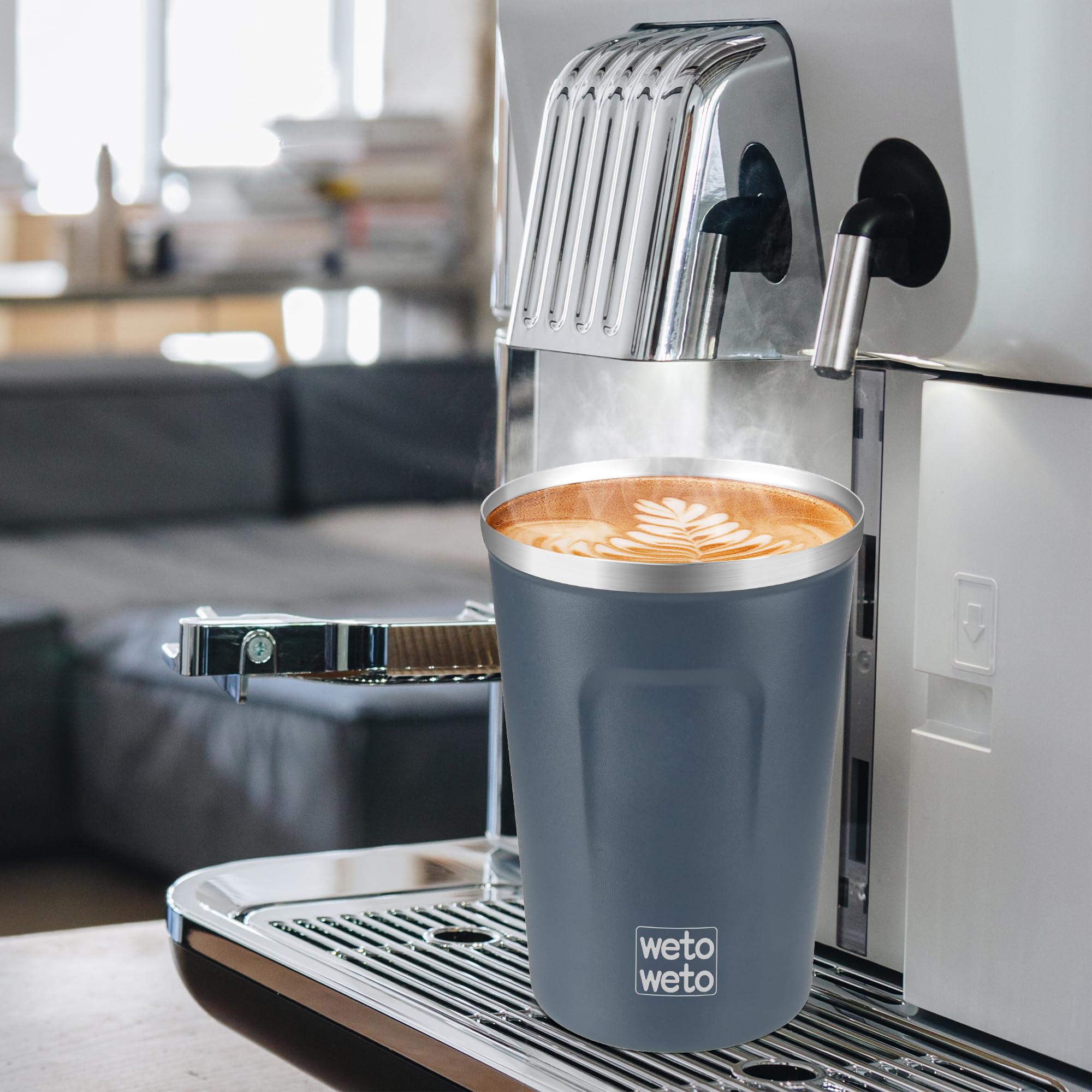 Taza WETOWETO diseño ergonómico para agarre cómodo.