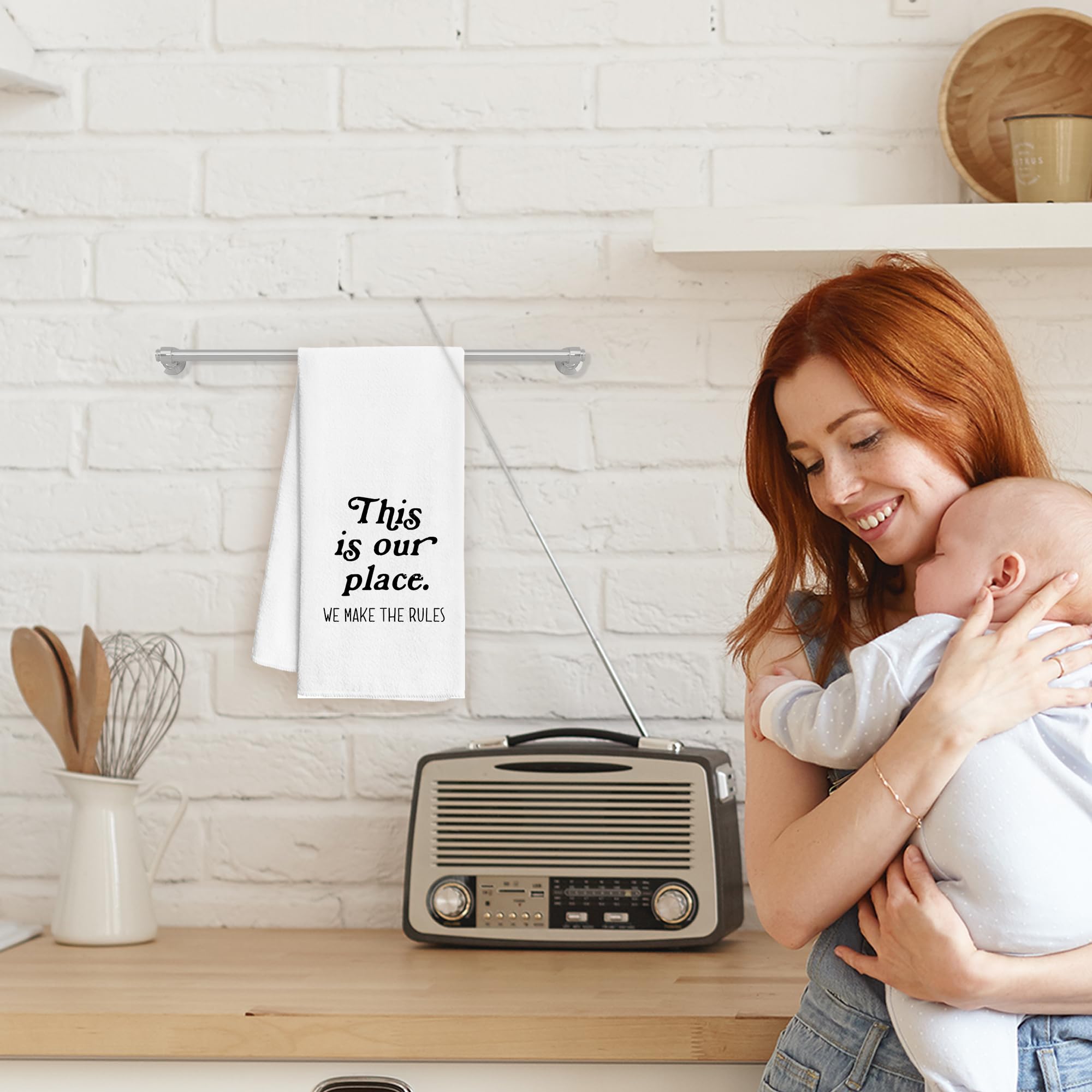 WFSM toallas de cocina crean ambiente hogareño con sus estampados.