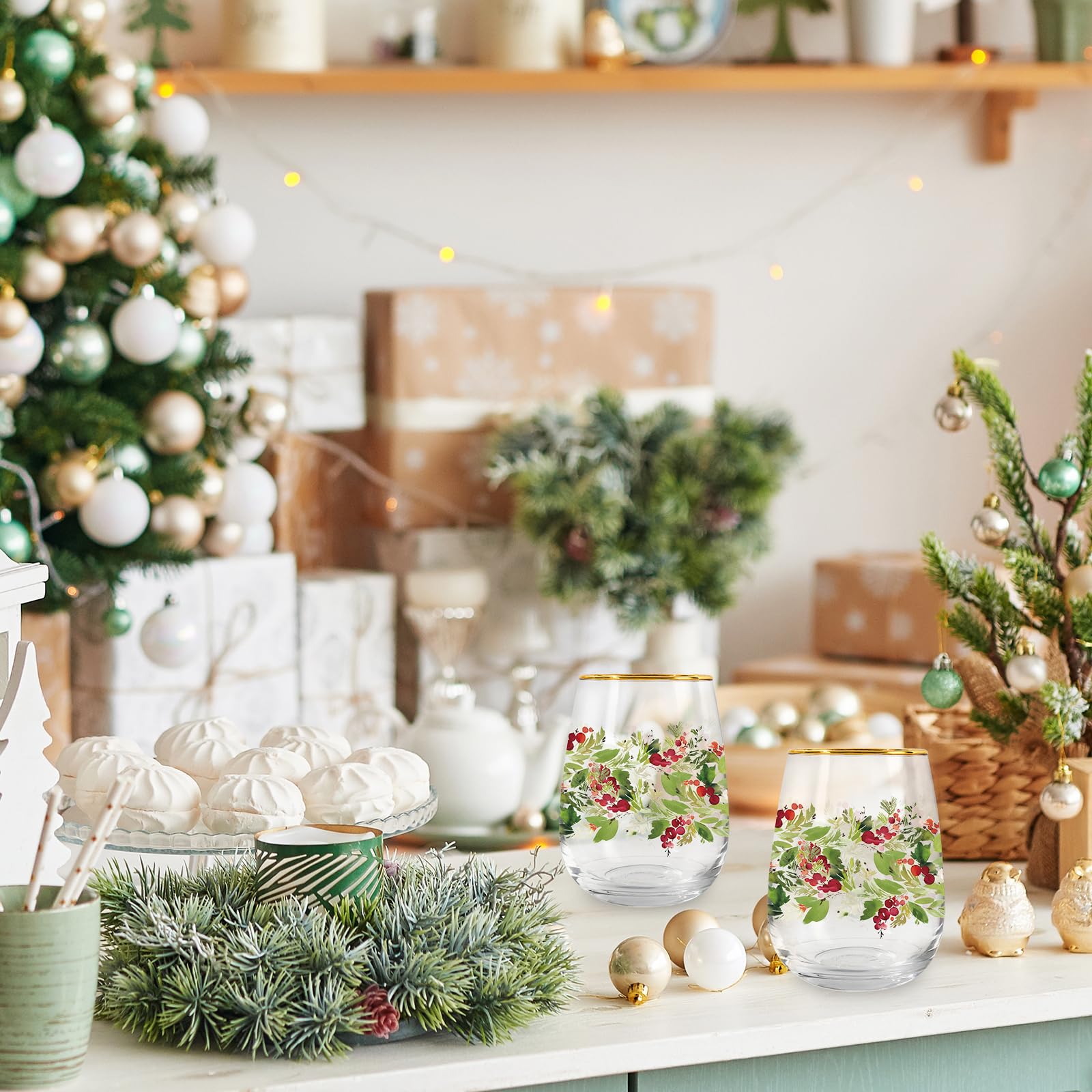 Whaline uso navideño, perfecto para brindar en cenas festivas