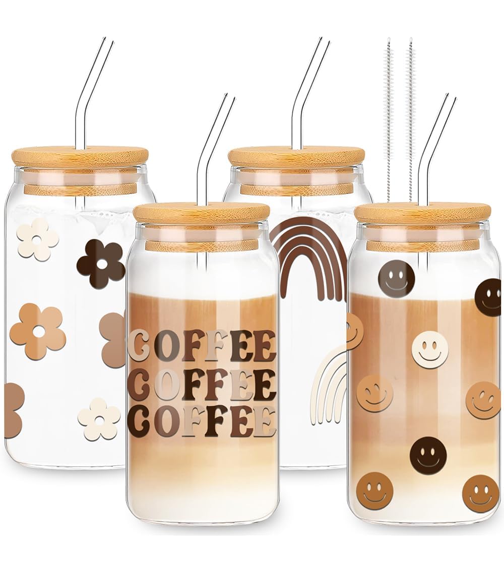 Whaline vasos de vidrio con tapas de bambú y pajillas, ideales para bebidas frías y presentables.