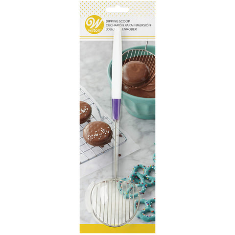 Wilton Candy Melts, evita residuos al regresar el exceso al bol.