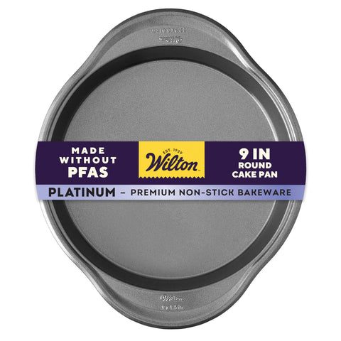 Wilton Platinum: bandeja redonda de 9 pulgadas para hornear con antiadherente y resultados uniformes