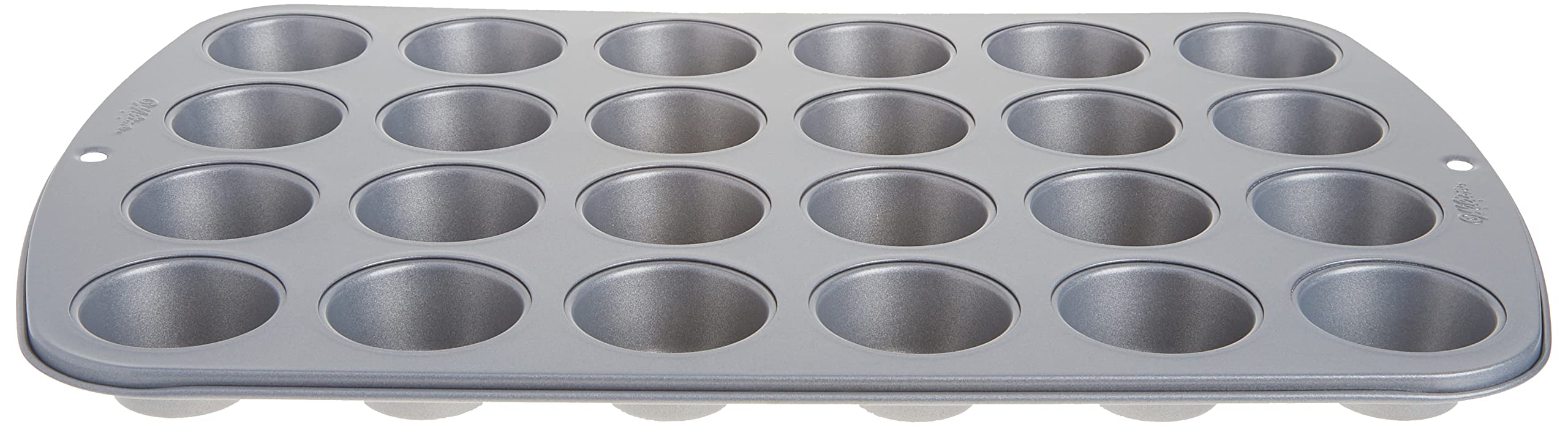Wilton Recipe Right: acero de peso pesado para cocción homogénea.