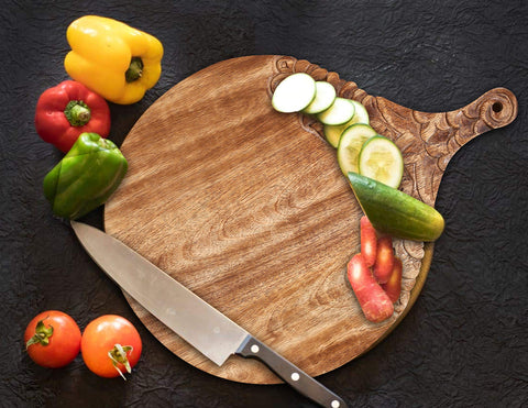 Bandeja decorativa de madera blanca Winlay Versainsect para sala.