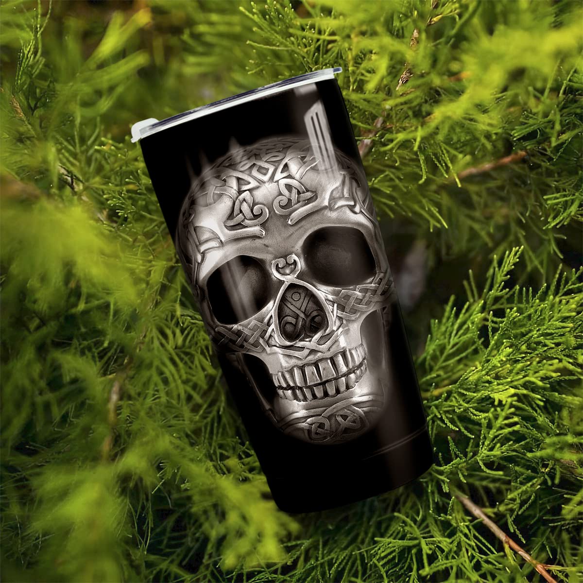 winorax Skull Tumbler, diseño personalizado para regalos memorables.