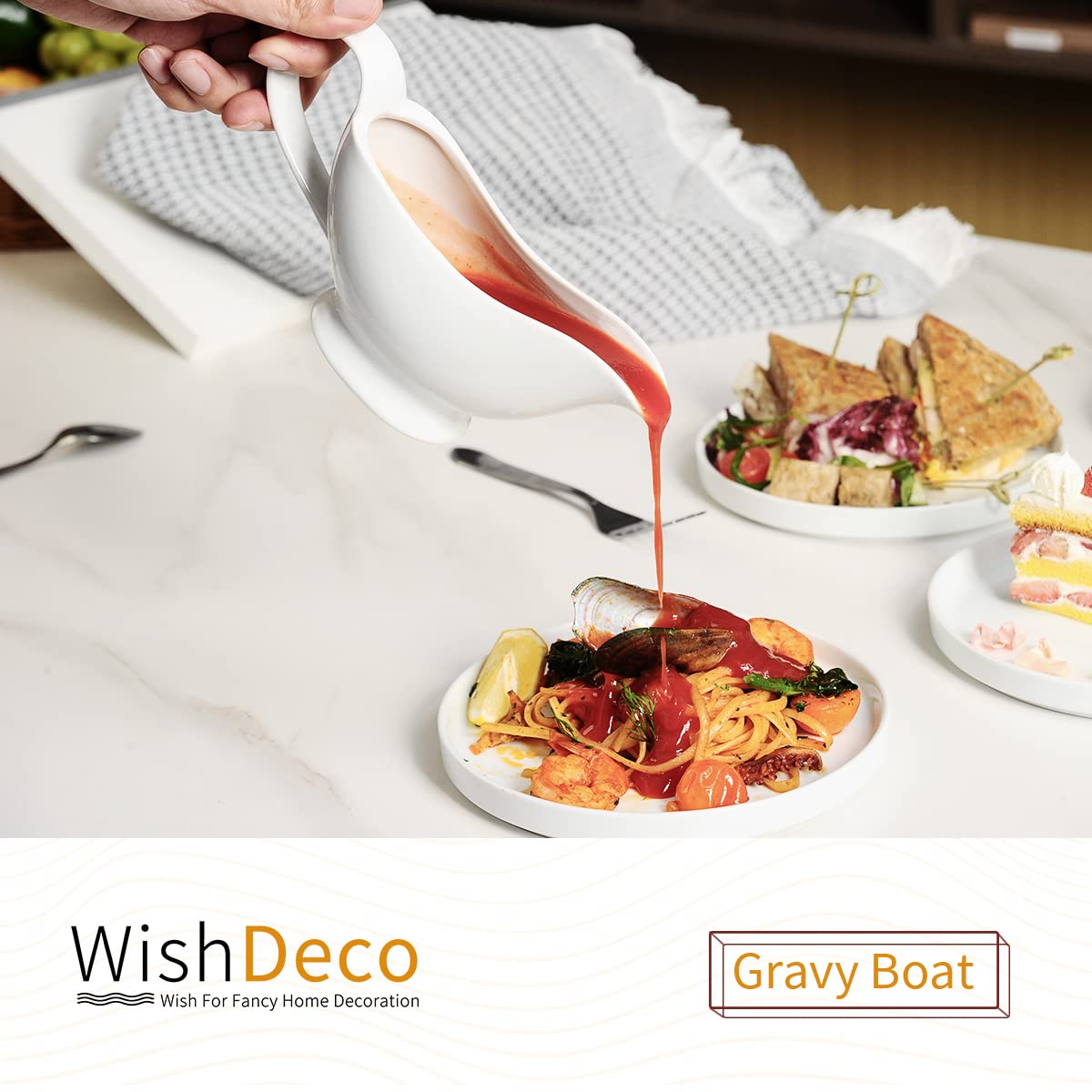 WishDeco Jarra con asa suave para servicio cómodo y controlado.