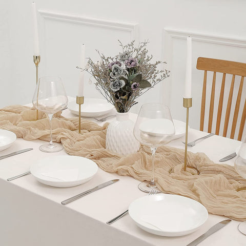Mantel gasa beige WJWHQ en boda para un toque bohemio y sofisticado.