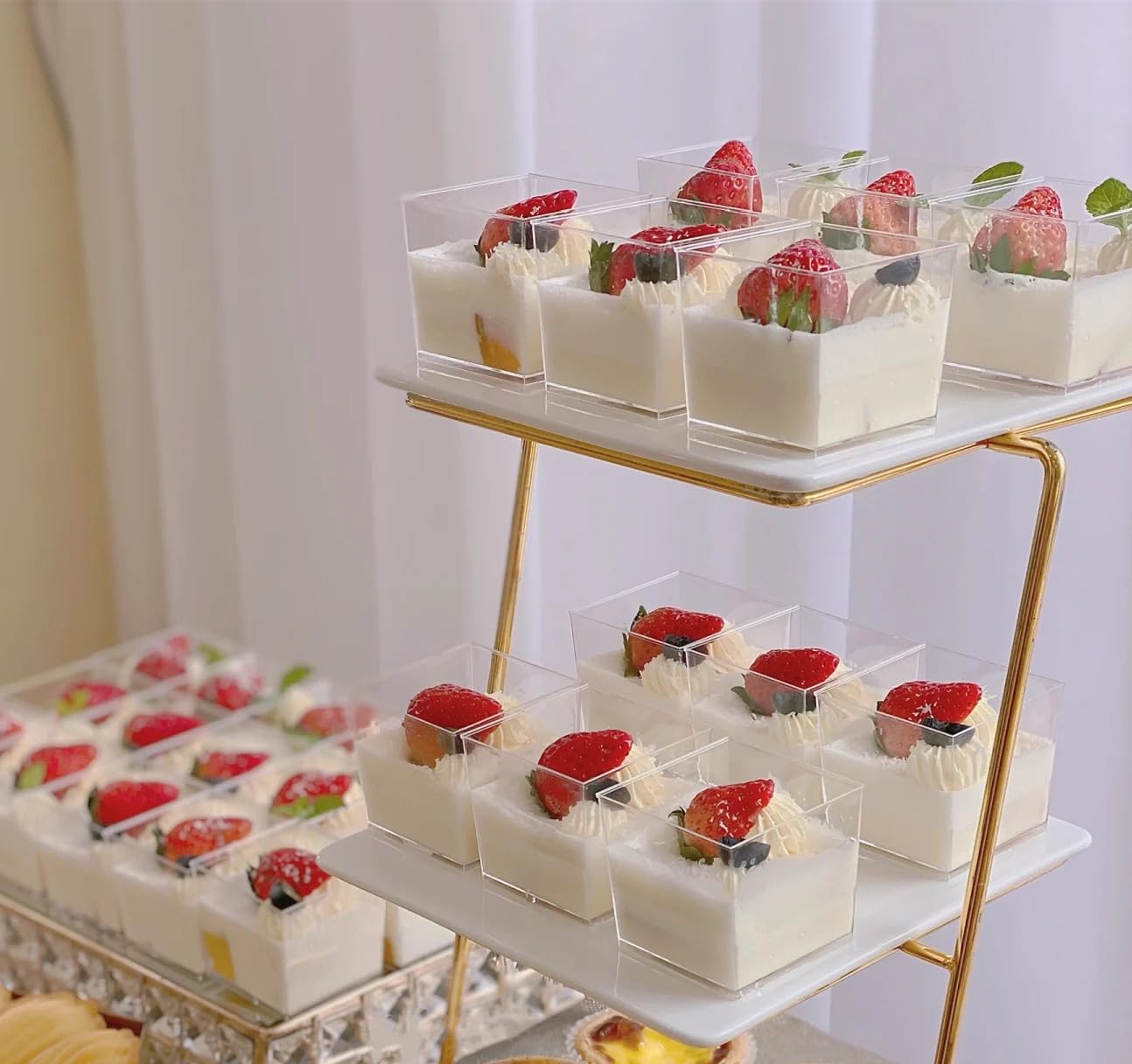 Vasos postre apilables Wnqou para ahorrar espacio.