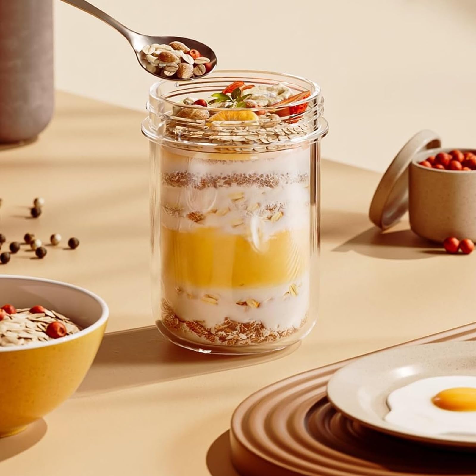 Frascos Woobroo apilables para ahorrar espacio en la cocina.