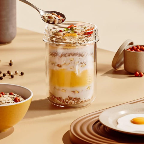 Frascos Woobroo apilables para ahorrar espacio en la cocina.