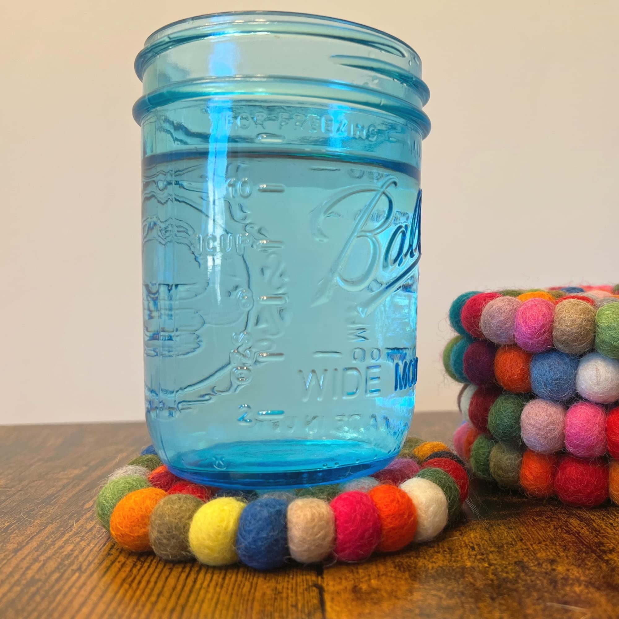 Woolygon posavasos, protección de superficies, base antideslizante para bebidas.