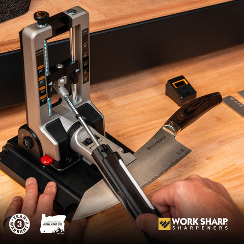 Work Sharp estuche rígido con espuma para almacenamiento y transporte.