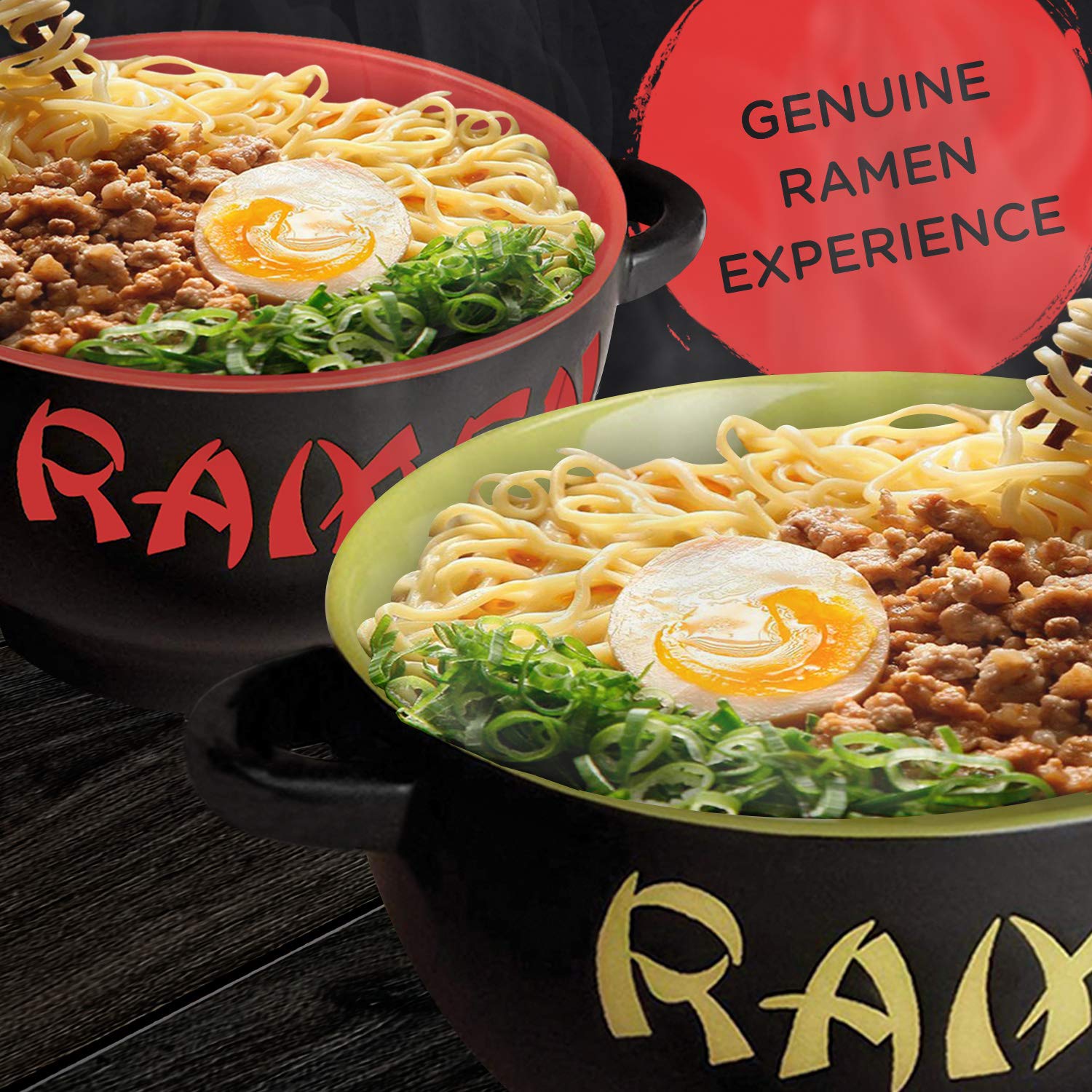 World Market conjunto ramen dos piezas, listo para comidas en casa.