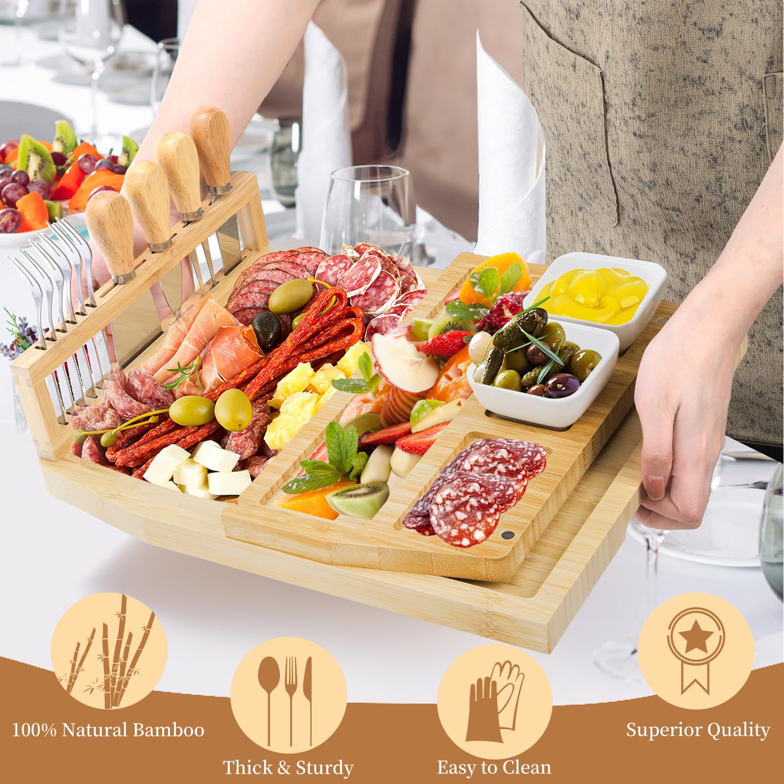 WRINGKIT diseño elegante en bambú, perfecto para eventos.