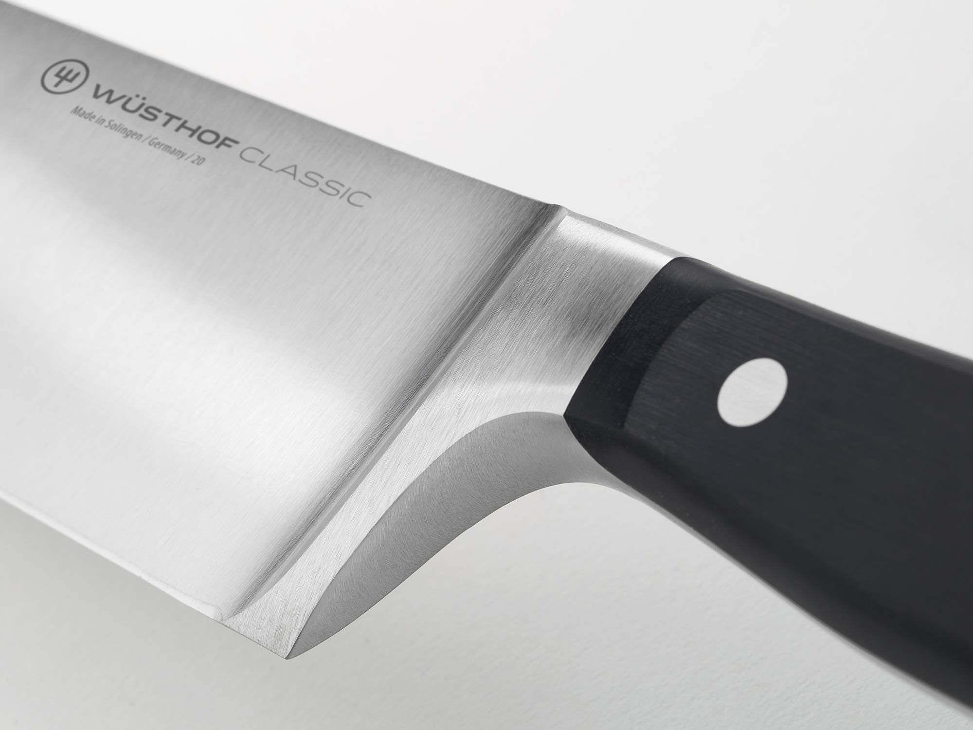 Wusthof Classic hoja de acero alto carbono para cortes precisos
