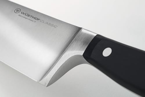 Cuchillo chef clasico con mango ergonómico para uso diario y control de corte.