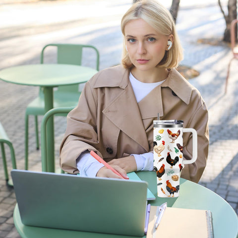 Tapa hermética del tumbler WWHSAI 40oz evita derrames al viajar.