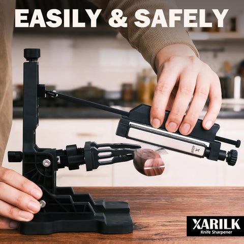 Uso versátil del XARILK FS1 para cuchillos de cocina y caza en casa o campo.