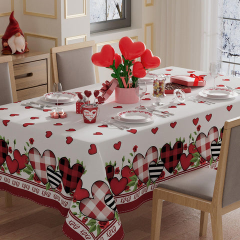 Mantel XCHI con corazones para mesa rectangular, ideal para San Valentín.