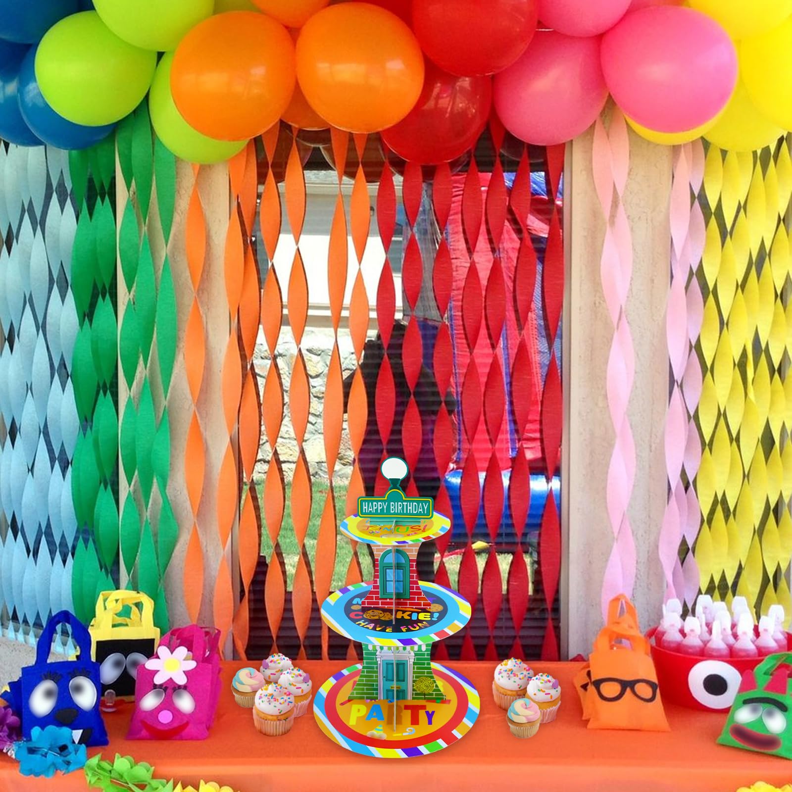 Centro de mesa XCX para cupcakes con tema de dibujos animados, ideal para fiestas infantiles y celebraciones de bebé.