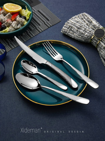 Cuchillo 2 en 1 dentado Xideman para cortes precisos en alimentos.