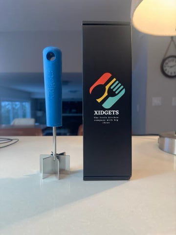 Xidgets acero inoxidable duradero que resiste uso diario.