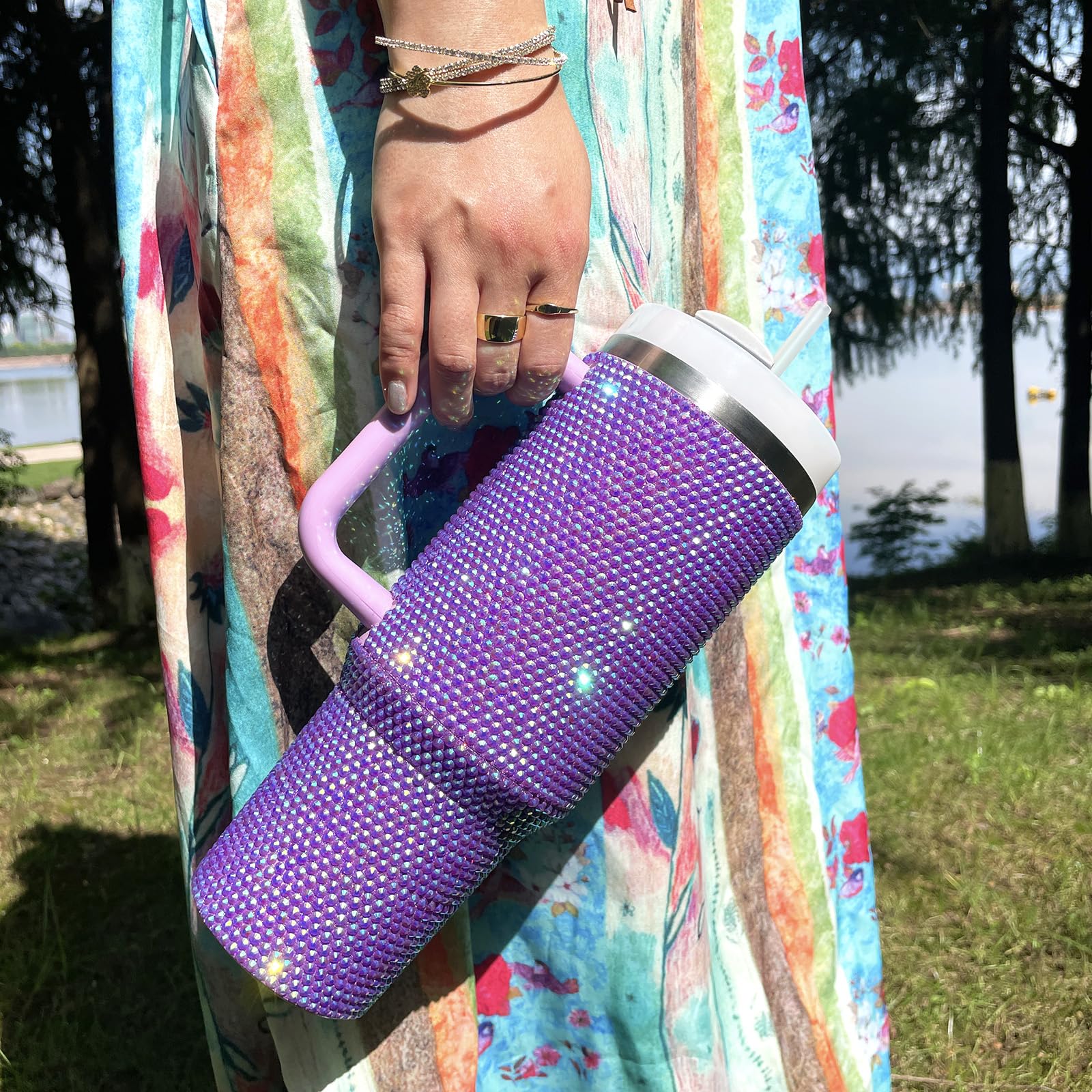 XMYAINA capacidad-1200ml ayuda a hidratar durante el día.
