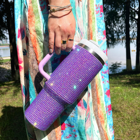 XMYAINA capacidad-1200ml ayuda a hidratar durante el día.