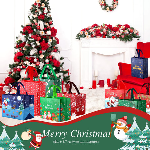 Bolsas de Xuniea con árbol de Navidad y atmósfera festiva