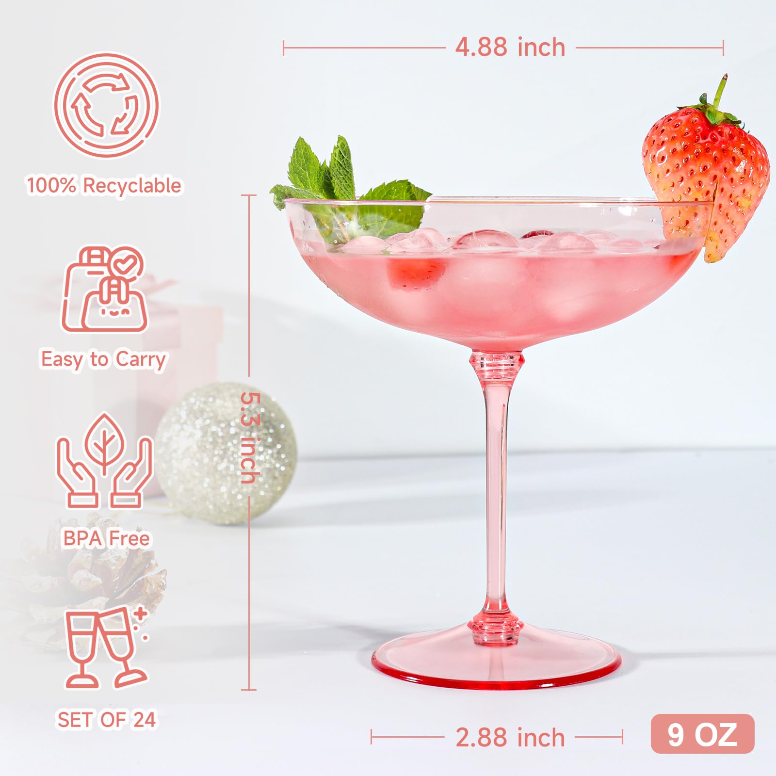 Copa martini de plástico rosa transparente, perfecta para eventos al aire libre.