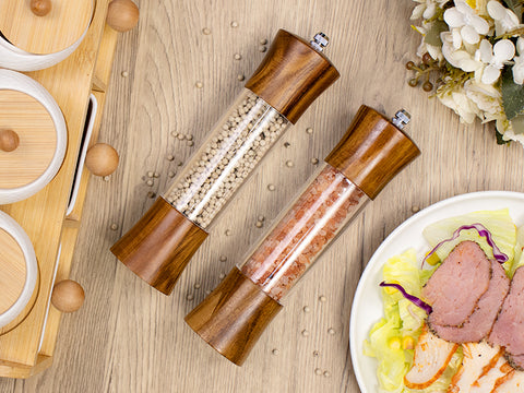 Diseño elegante en acacia y acrílico para la cocina.
