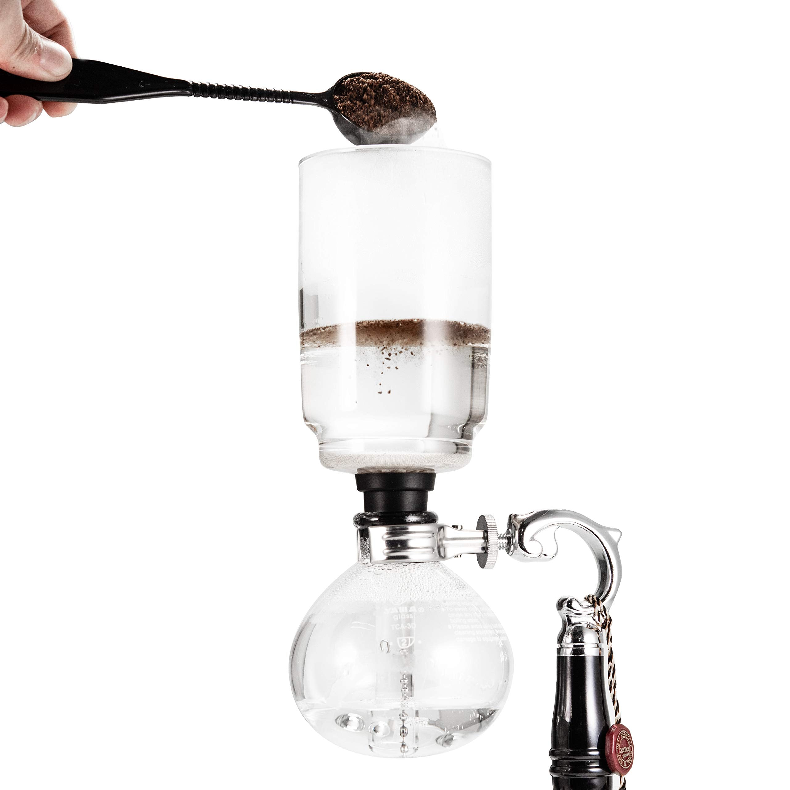 Cuchara medidora incluida para dosificar café con precisión.