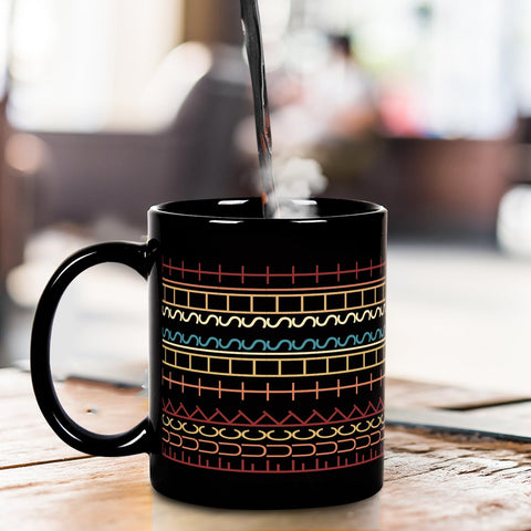 Taza Yanprint cerámica de alta calidad con tacto suave y agarre cómodo.