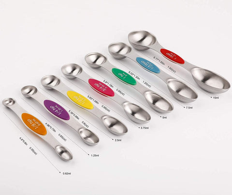 YellRin cucharas medidoras apilables y magneticas para ahorrar espacio.