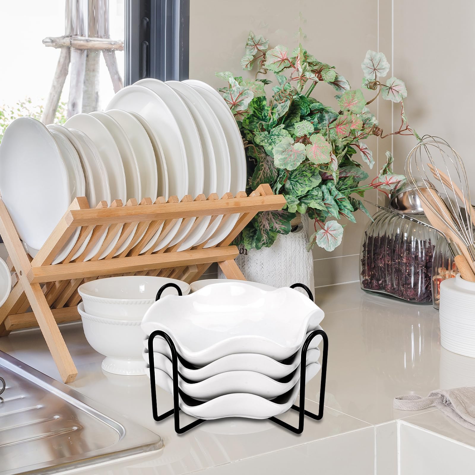 Conjunto de cuatro reposacucharas blancos con soporte metálico