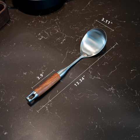 Cucharón grande YENXIKU con mango de madera ergonómico facilita mezclar ingredientes