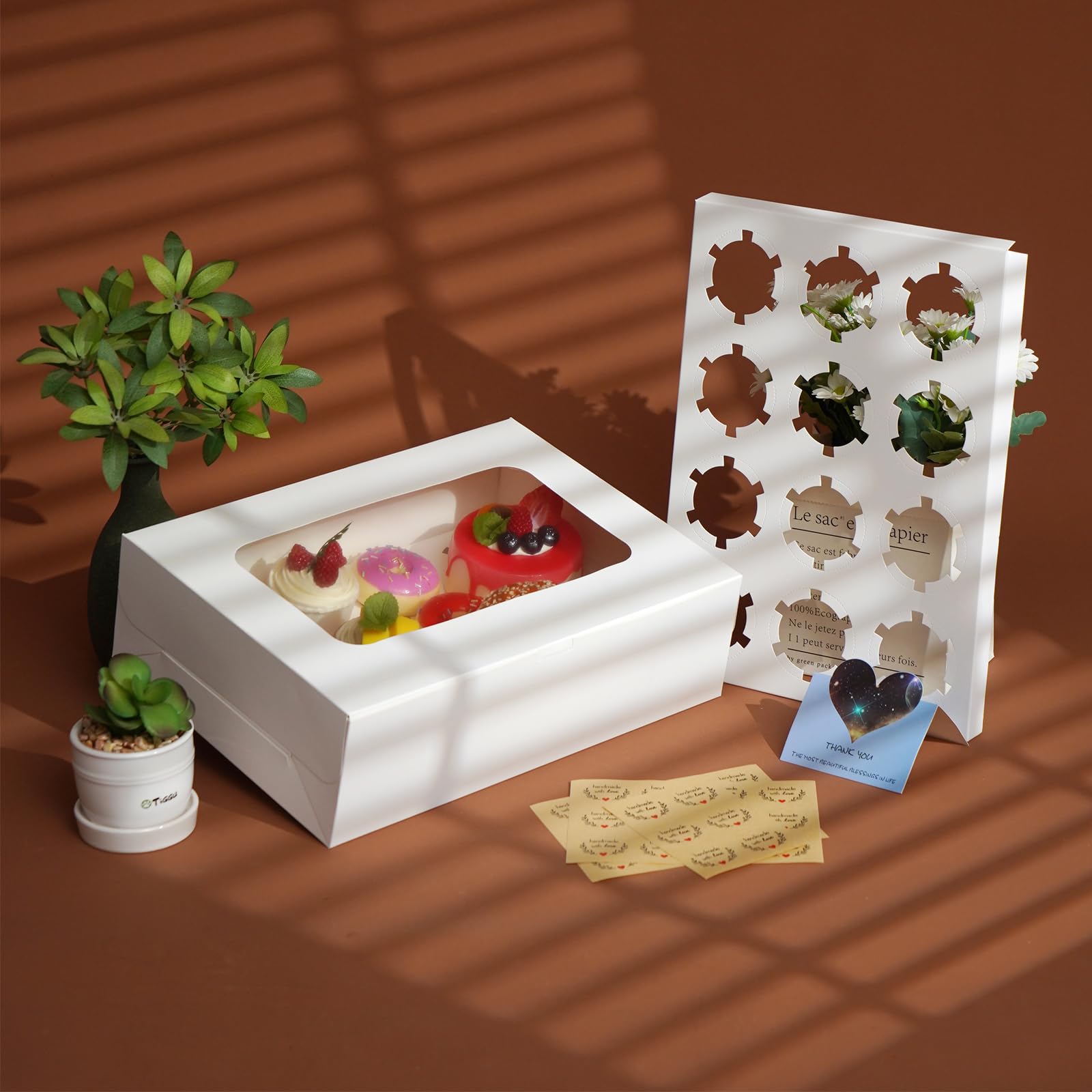 Bodas y cumpleaños: cajas Yeplan para una exhibición elegante de postres