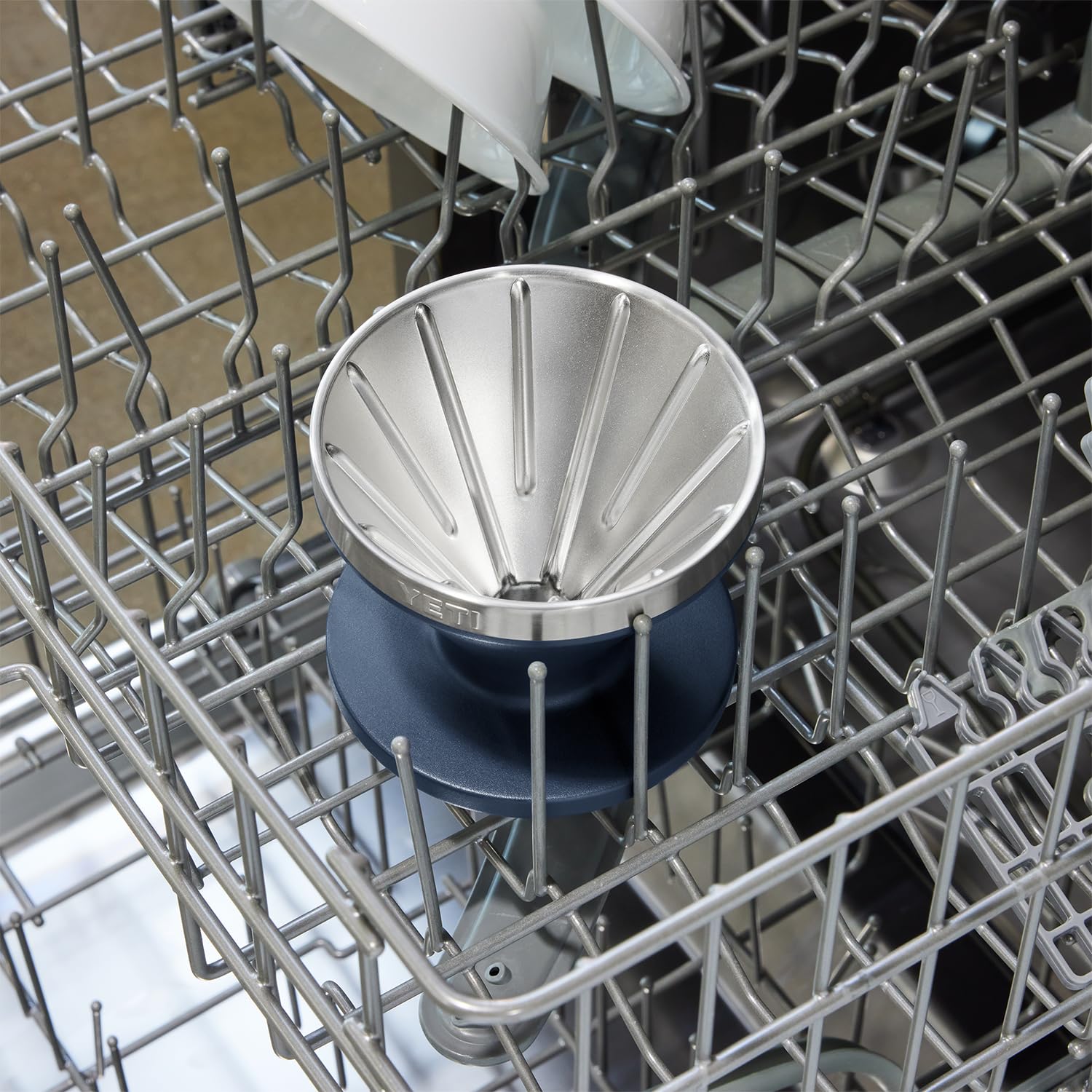 YETI Pour Over: apto para lavavajillas facilita la limpieza.