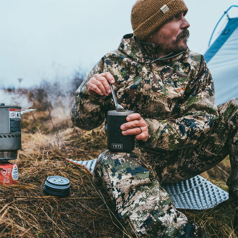 YETI Rambler con tapa MagVent de dos piezas para sellado y ventilación