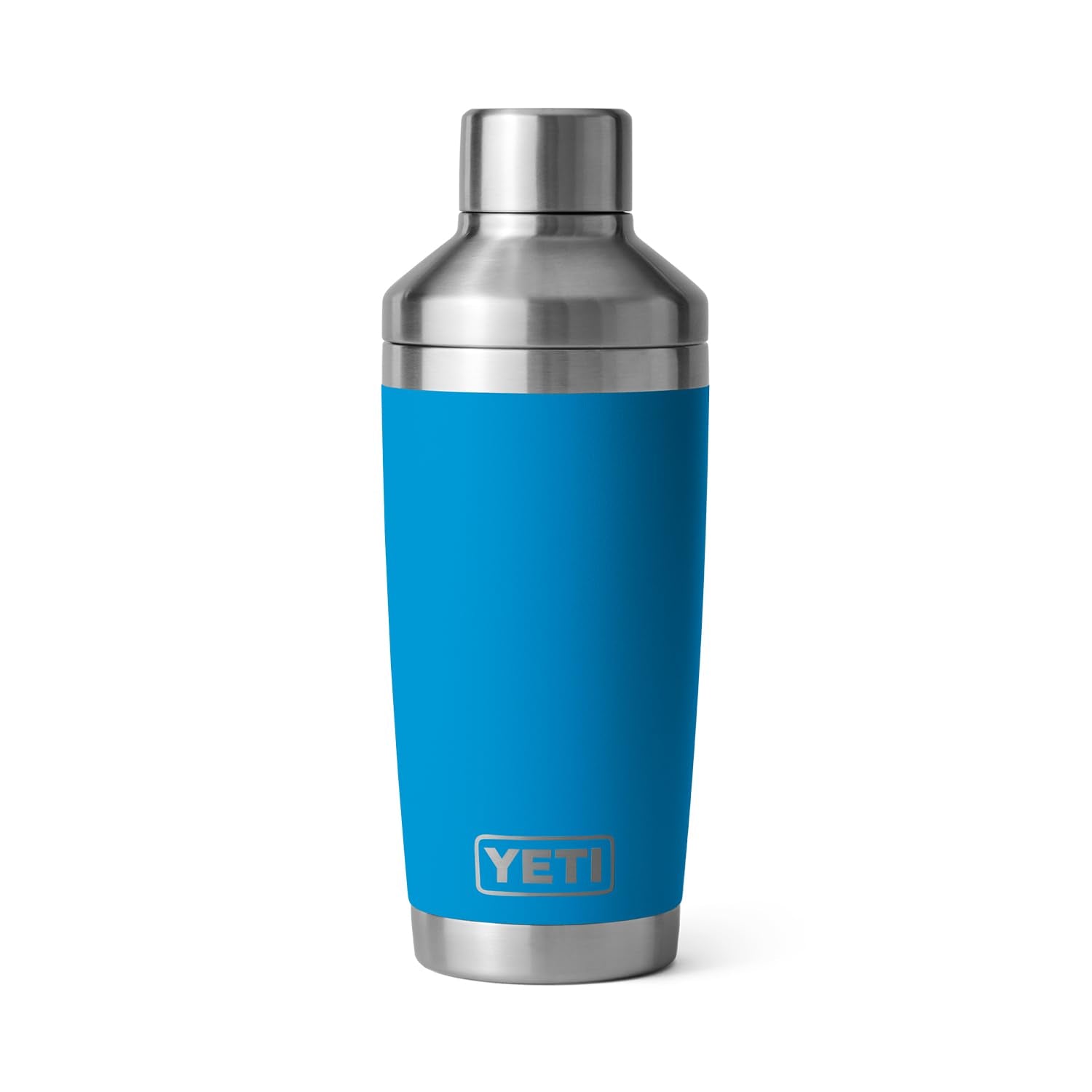 YETI Rambler 20 onzas diseno-sin-condensacion-frente: manos secas al servir.