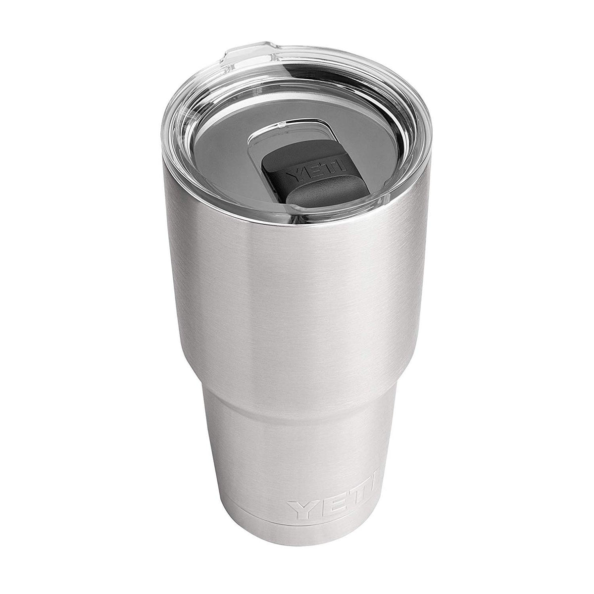 Rambler 30oz de YETI frente, acero inoxidable y duradero para uso diario