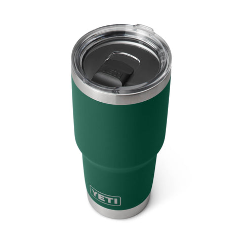 Rambler YETI 30 oz, acabado Duracoat, color duradero y resistente