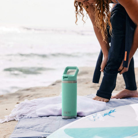La YETI Rambler es apta para lavavajillas y facilita la limpieza.