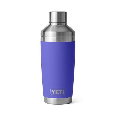 YETI Rambler coctel 20oz, aislamiento doble, mantiene frías las bebidas por más tiempo.