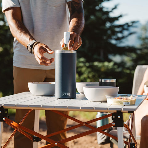 YETI Rambler Wine Chiller diseño-sin-sudor evita condensación